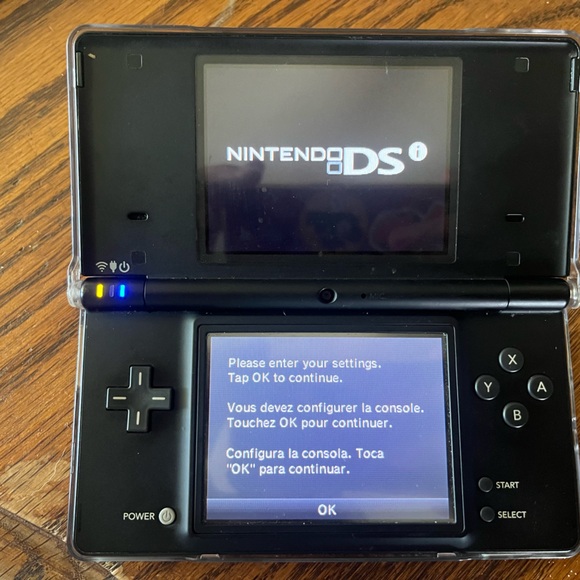 Nintendo DSi black - Picture 1 of 3